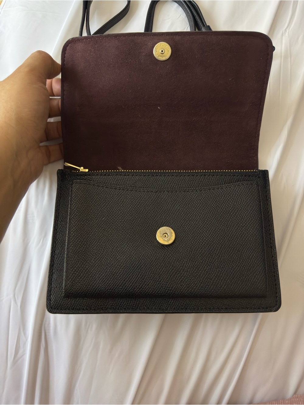 Coach Black Pebbled Leather Crossbody w/ Gold Logo, little discoloration on logo - Picture 3 of 5
